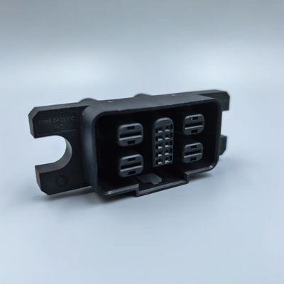 IEC 61984 EN 61984 Energy Storage Hybrid Connector 40A 14 Pin Male